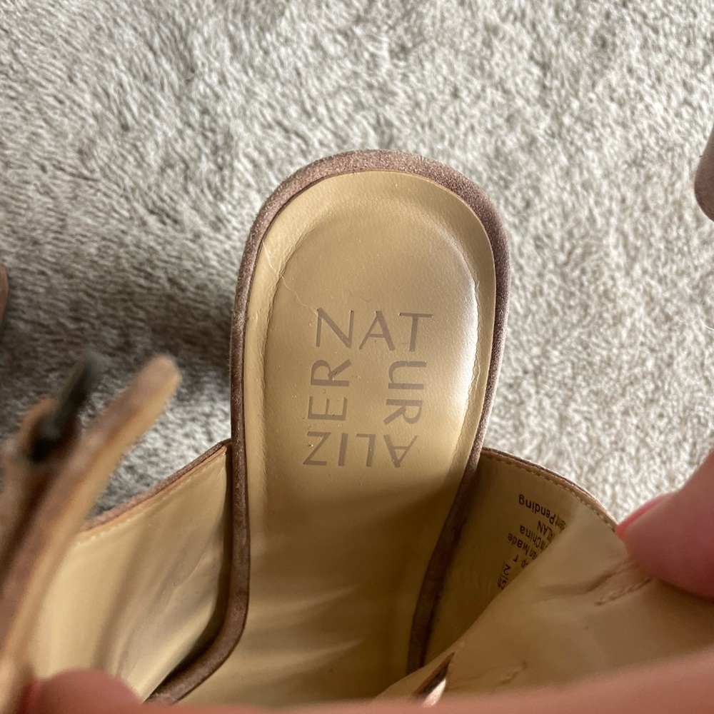 Naturalizer Women's Tan Ankle Boots